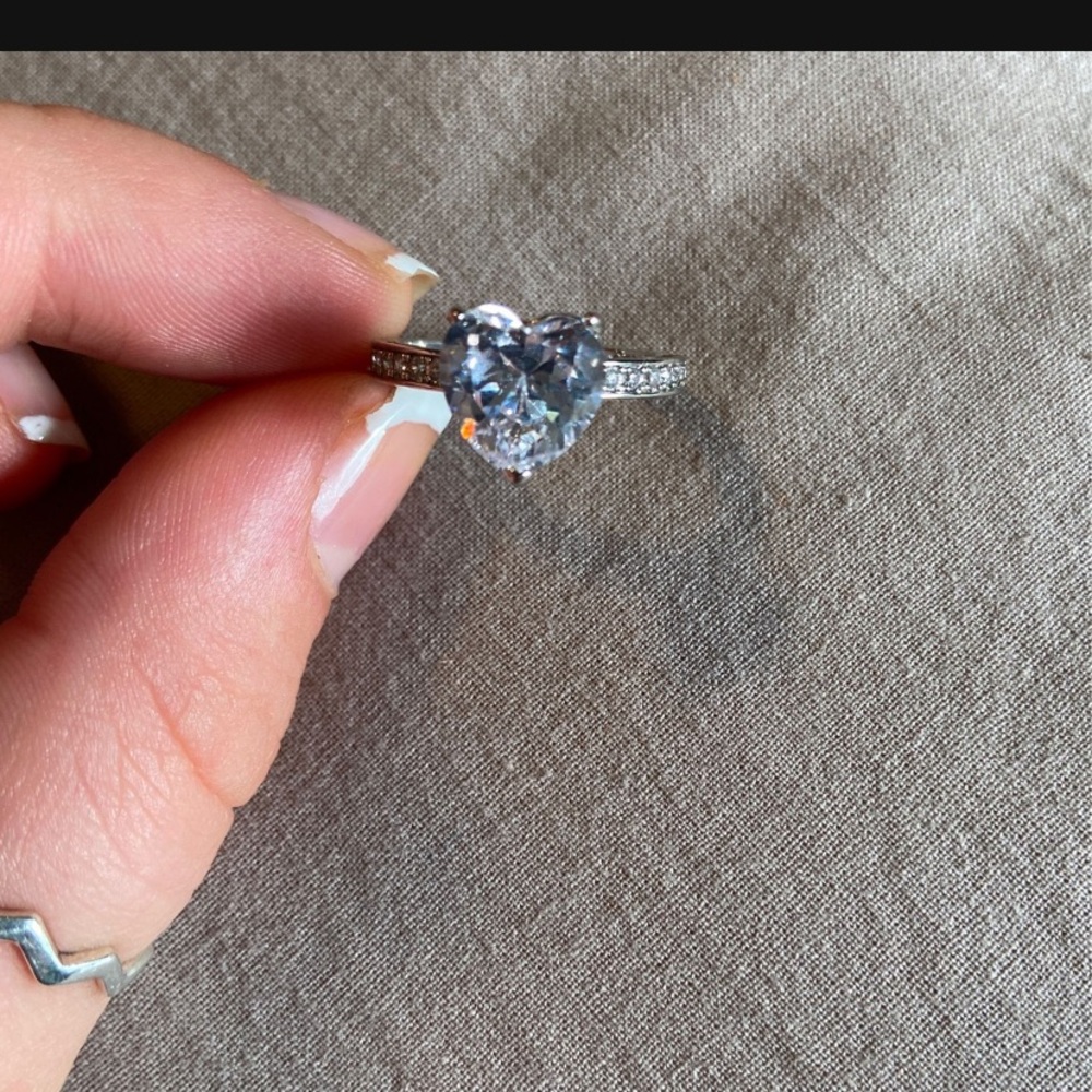 Jeweled ring